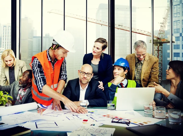 Arkitekten ingenjör möte, Brainstorming koncept — Stockfoto