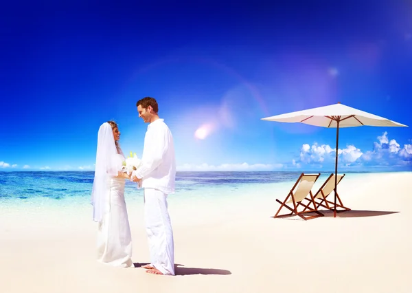 Matrimonio coppia matrimonio spiaggia partito Romance Concept — Foto Stock