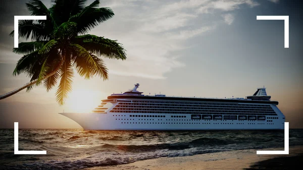 Camera scherpstelkader en cruise schip Concept — Stockfoto
