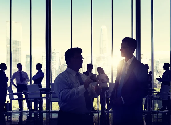 Gente de negocios teniendo discusión corporativa — Foto de Stock