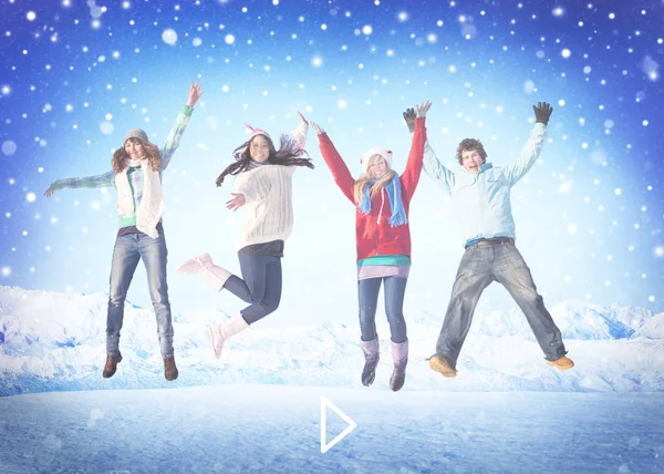 Friends Jumping outdoors — Stock Photo, Image