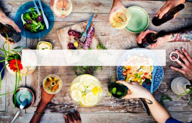 Lezzetli organik yemek konsepti ile gıda tablo