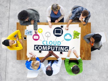 iş adamları ve bulut bilgisayar kavramı