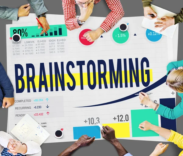 Affärsmän och Brainstorming koncept — Stockfoto