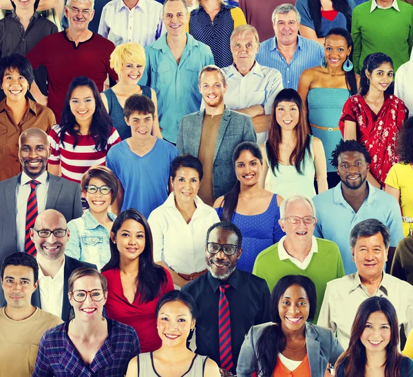 Gran grupo de personas de la diversidad — Foto de Stock