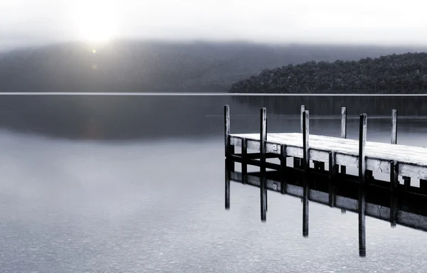 Tiché klidné jezero — Stock fotografie