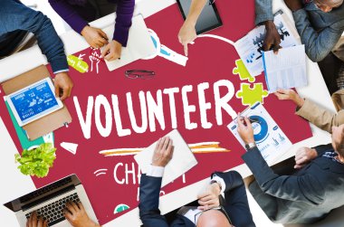 İş adamları ve gönüllü grubu