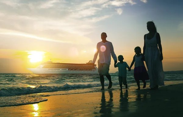 Amigos y vacaciones verano Concepto de vacaciones — Foto de Stock