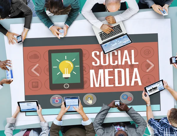 Diversità persone e Social Media Concept — Foto Stock