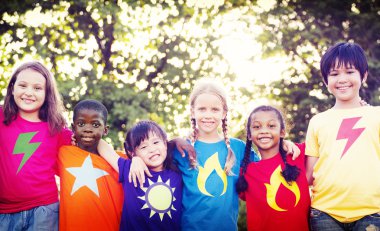 Çocuklar dostluk bağı mutluluk