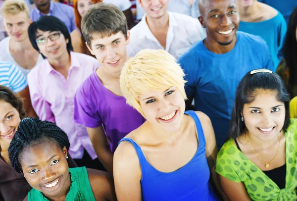 Diversità amici insieme — Foto Stock