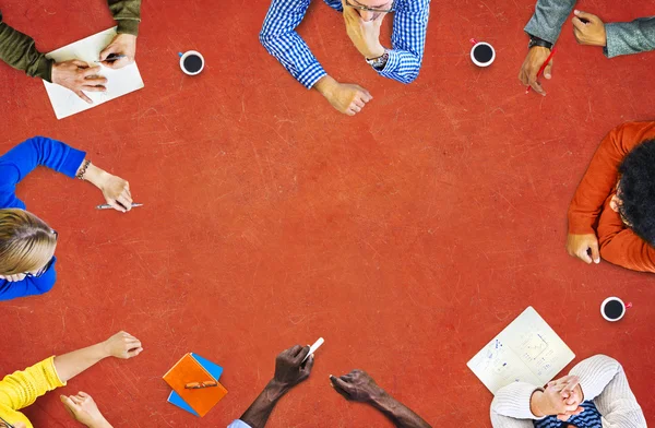 Groep zakenmensen op vergadering — Stockfoto