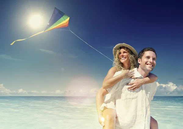 Koncepcja miesiąc miodowy szczęście lato plaża — Zdjęcie stockowe
