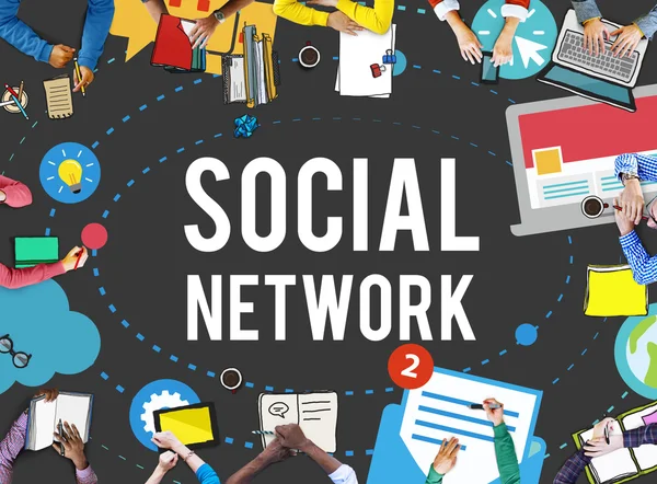 Çeşitlilik insanlar ve sosyal medya kavramı