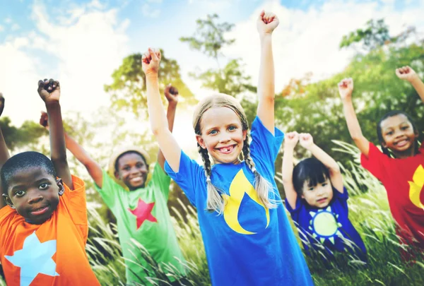 Kinderen familie plezier — Stockfoto