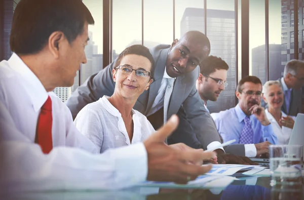 Geschäftsleute und Corporate Communication Konzept — Stockfoto