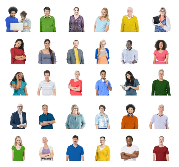 Diversas personas y concepto de comunicación global —  Fotos de Stock