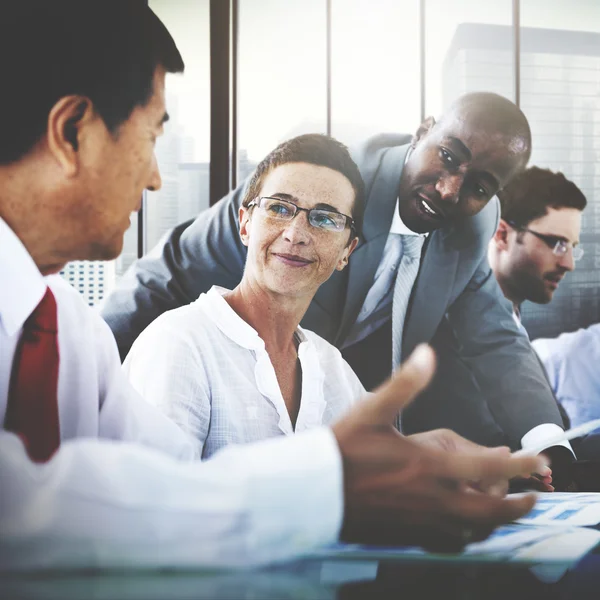 Gente de negocios en reunión — Foto de Stock