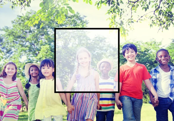 Zomer saamhorigheid vriendschap — Stockfoto