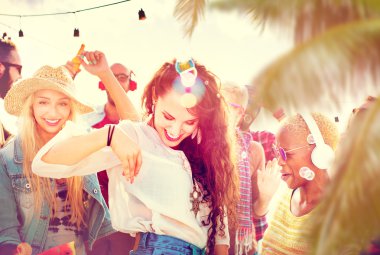 Dans ve Beach kavramı bağ arkadaşları