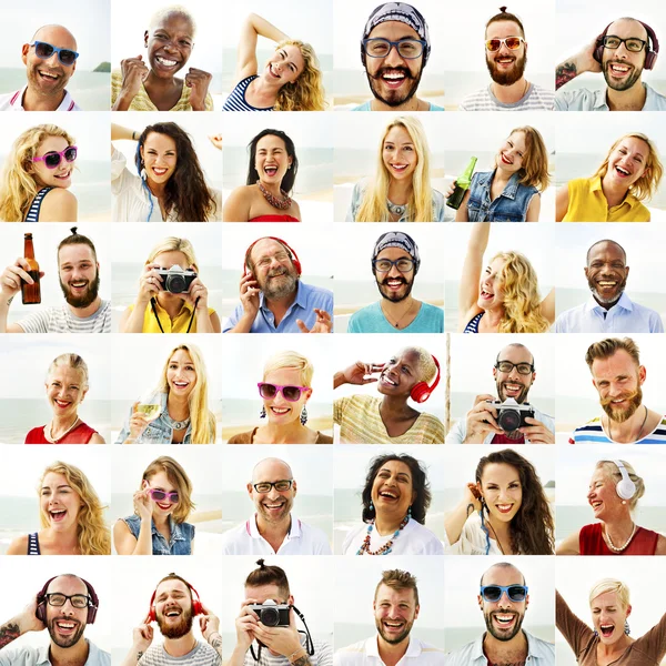 Jovens diversas pessoas felizes na praia — Fotografia de Stock