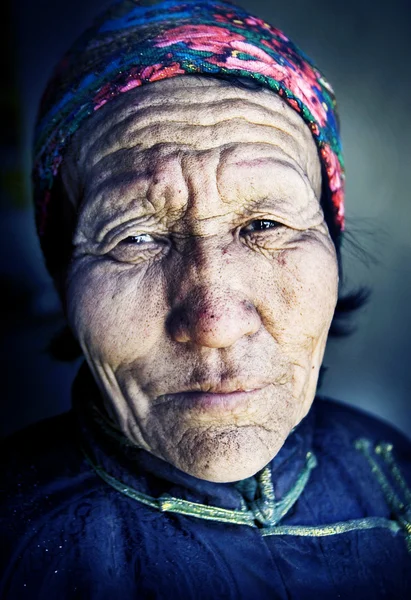 Mongolian Woman and dress — Stock Photo, Image