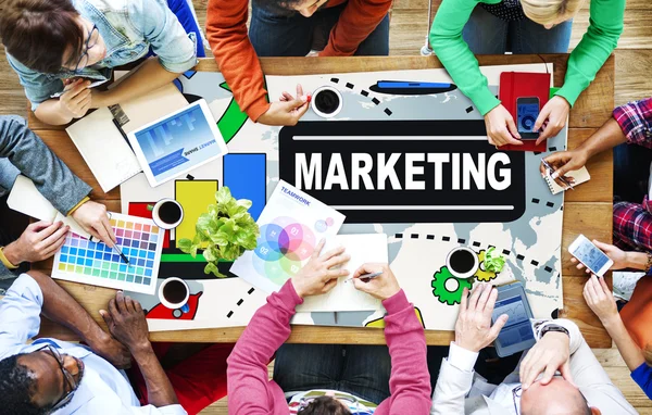 Estrategia de Marketing Concepto de Marca —  Fotos de Stock