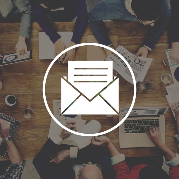 Icono de mensaje de correo electrónico, Concepto de comunicación —  Fotos de Stock
