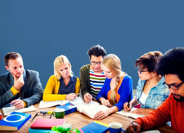 Concepto de reunión de personas —  Fotos de Stock