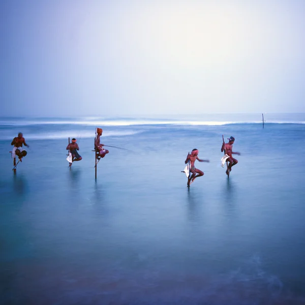 Traditionele vissers in Sri Lanka — Stockfoto