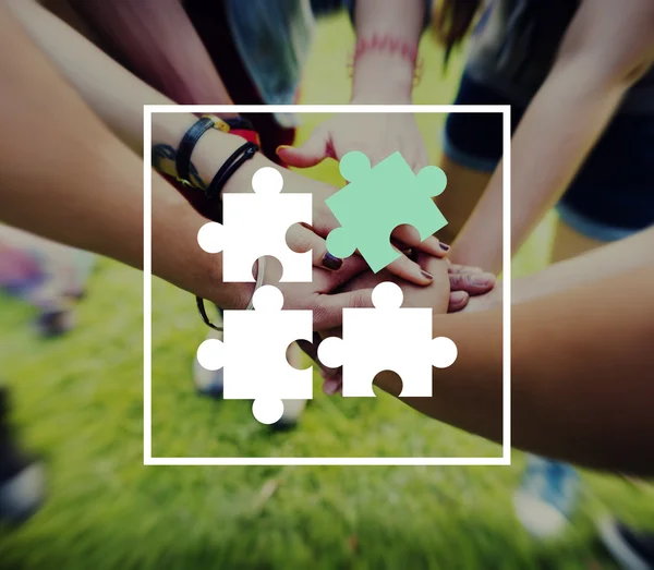 Puzzle partnerség csapatmunka-szemlélet — Stock Fotó