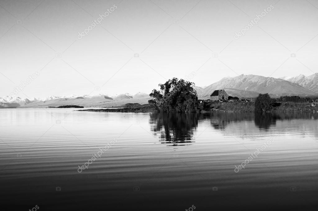 Cottage Tranquil Countryside