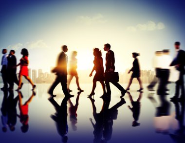 İş adamları üzerinde yaya yürüyüş