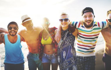 Beach Party kavramı insanlara