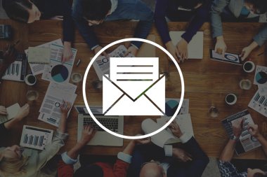 E-posta iletisi simgesi, iletişim kavramı