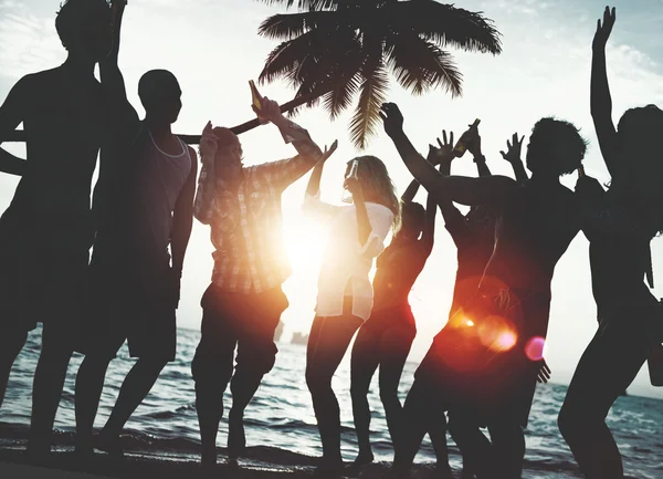 Conceito de festa de verão na praia — Fotografia de Stock