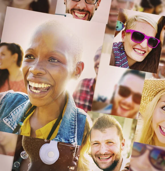 Jeunes gens heureux diversifiés — Photo