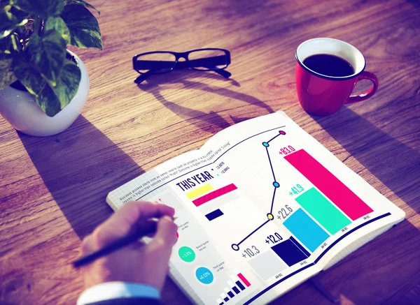 Concepto de análisis de datos estadísticos —  Fotos de Stock