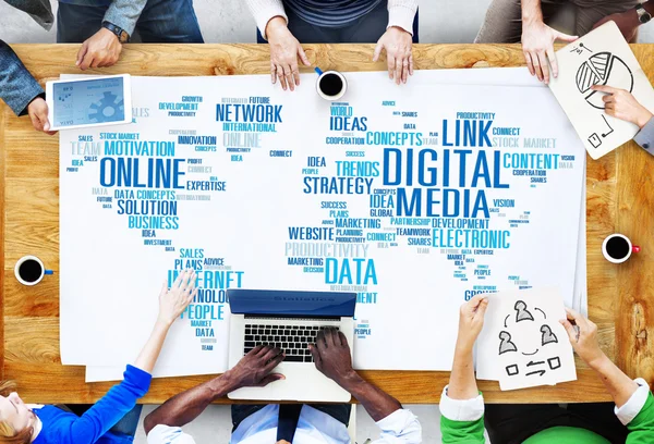 Business people e Digital Media Concept — Foto Stock