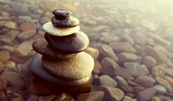 Rocce di equilibrio zen — Foto Stock