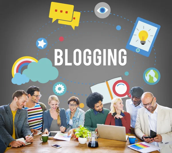 Blogging Internet medier nätverk — Stockfoto