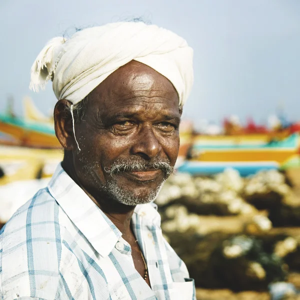 Indický rybář pózuje — Stock fotografie