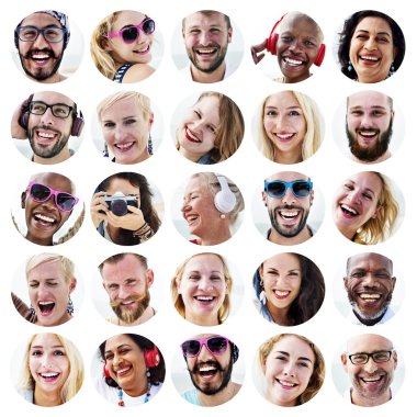 çeşitli mutlu gençler