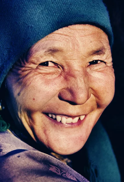 Mongolian Woman in Traditional Dress — Stock Photo, Image