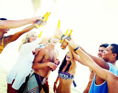 Arkadaşlar tatil tatil kavramı