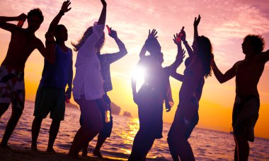 Arkadaşlar tatil tatil kavramı