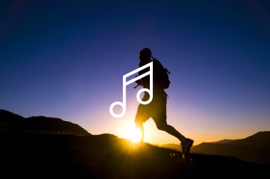 Müzik simgesini backpacker