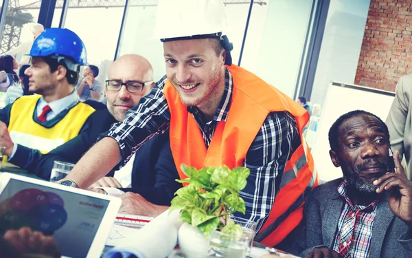 Trabalhadores da construção Profissional — Fotografia de Stock