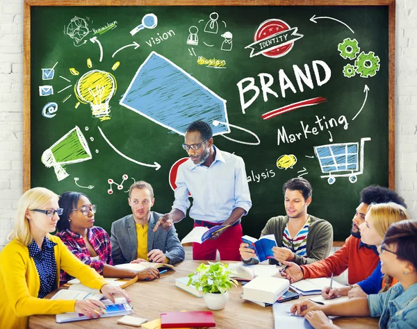 Diverse persone Discussione, concetto di marketing — Foto Stock