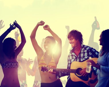 İnsanların eğlenceli parti kavramı